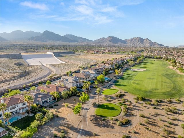 2142 Country Cove Court, Las Vegas, NV 89135
