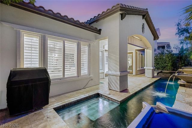 2142 Country Cove Court, Las Vegas, NV 89135