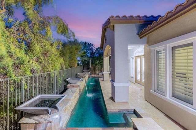 2142 Country Cove Court, Las Vegas, NV 89135