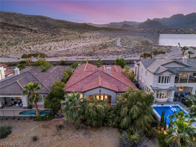 2142 Country Cove Court, Las Vegas, NV 89135