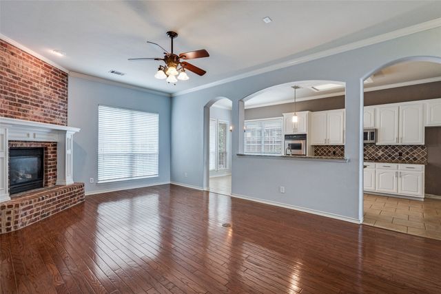 8404 Riverwalk Trail, Mckinney, TX 75070