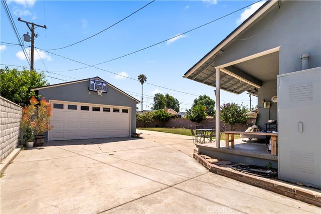 530 N Shadydale, West Covina, CA 91790