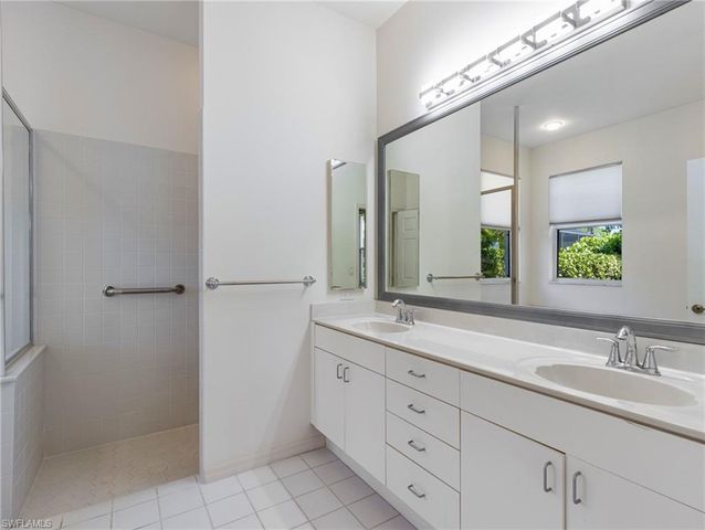 9781 Mainsail CT, Fort Myers, FL 33919