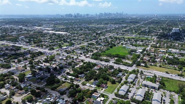 1860 NW 81st St, Miami, FL 33147