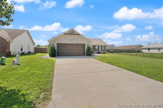 11909 Columbus Parkway, Sellersburg, IN 47172
