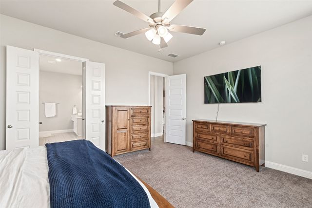 9008 Cattle Herd Drive, Fort Worth, TX 76123