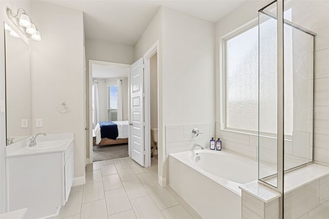 9008 Cattle Herd Drive, Fort Worth, TX 76123
