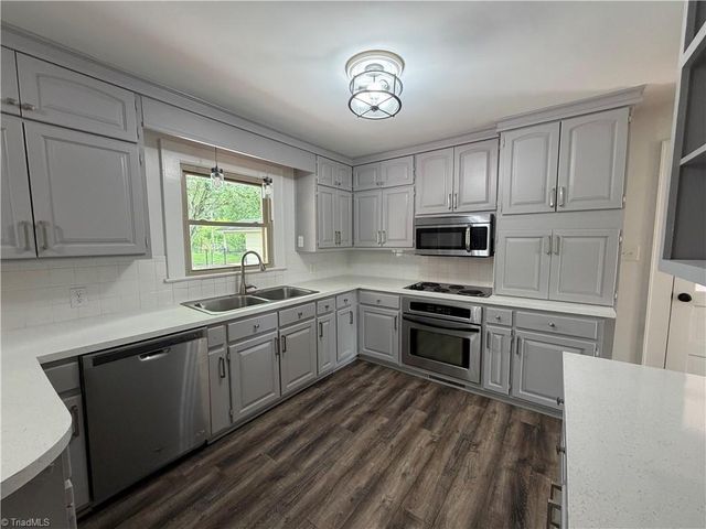 4716 NC Highway 150, Lexington, NC 27295