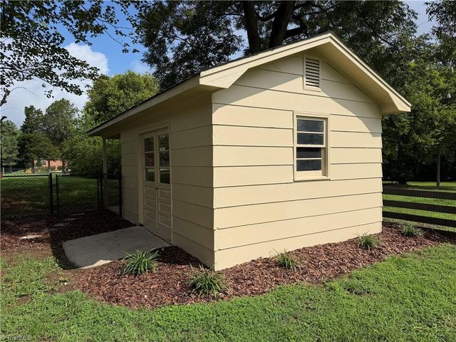 4716 NC Highway 150, Lexington, NC 27295