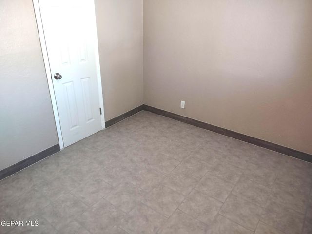 8724 Polaris Street, El Paso, TX 79904