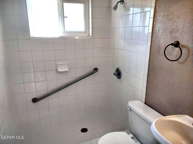 8724 Polaris Street, El Paso, TX 79904