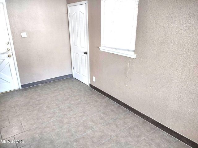 8724 Polaris Street, El Paso, TX 79904