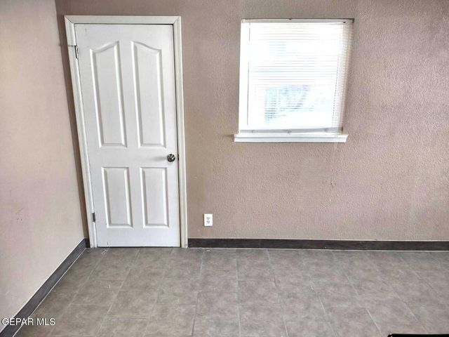 8724 Polaris Street, El Paso, TX 79904