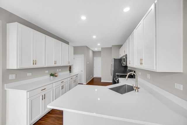15157 W Quincy Circle, Manhattan, IL 60442