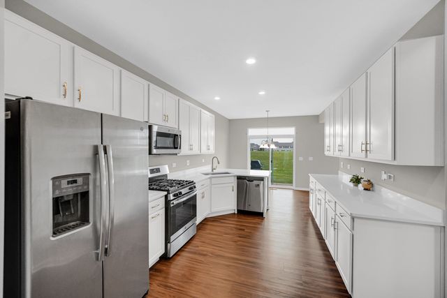 15157 W Quincy Circle, Manhattan, IL 60442