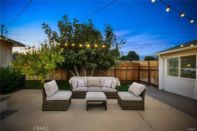 23055 Gilmore, West Hills, CA 91307