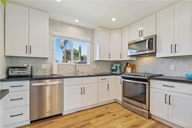 23055 Gilmore, West Hills, CA 91307