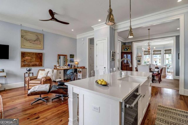 518 E Bolton Street, Savannah, GA 31401