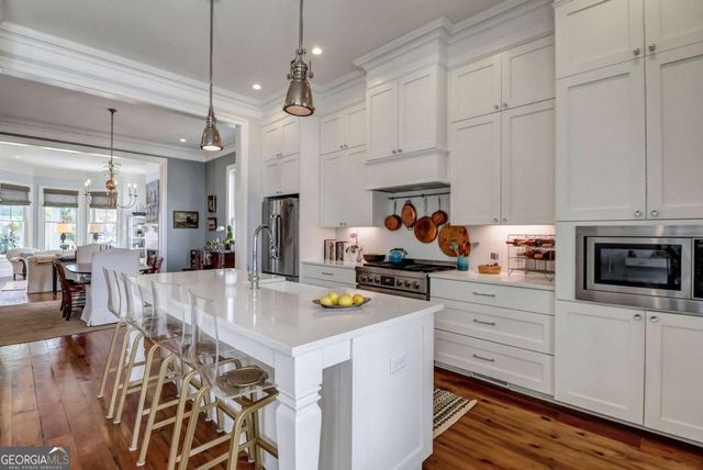 518 E Bolton Street, Savannah, GA 31401