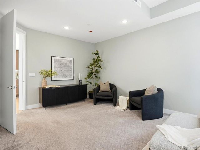 1488 Madison St 507, Denver, CO 80206
