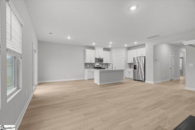 709 Parry Court, Woodruff, SC 29388