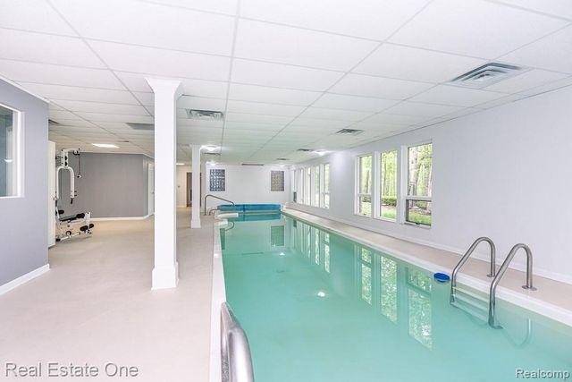 2670 Spring Grove Drive, Brighton, MI 48114