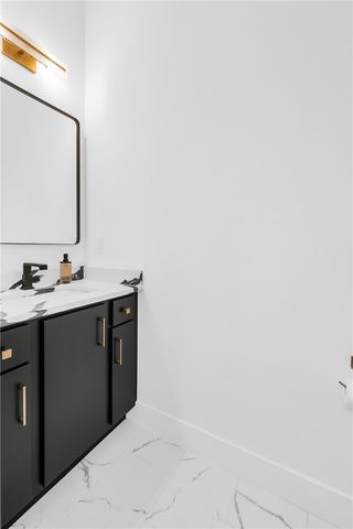 381 Rainforest Loop, Centerton, AR 72719