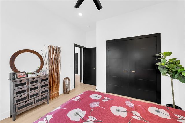 381 Rainforest Loop, Centerton, AR 72719