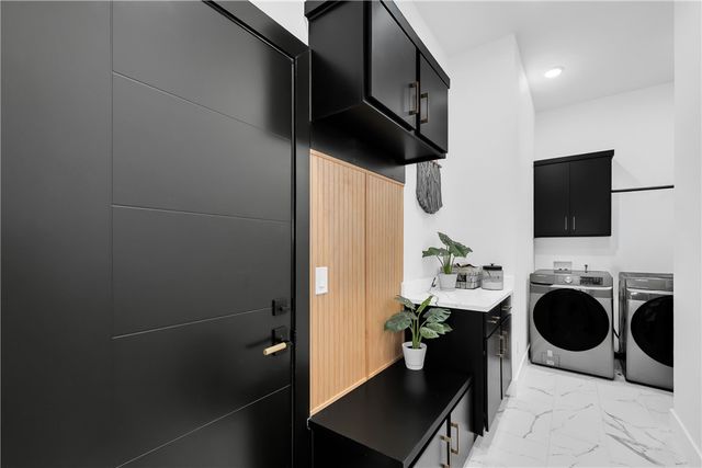 381 Rainforest Loop, Centerton, AR 72719