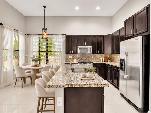 2683 NW 83rd Terrace, Cooper City, FL 33024