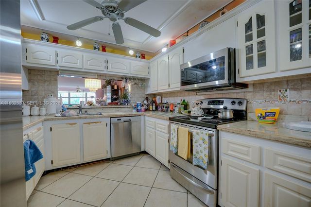 2901 N Nob Hill Road 303, Sunrise, FL 33322