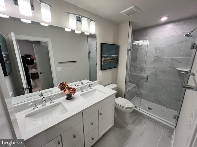 24135 PISSARRO DR, Sterling, VA 20166