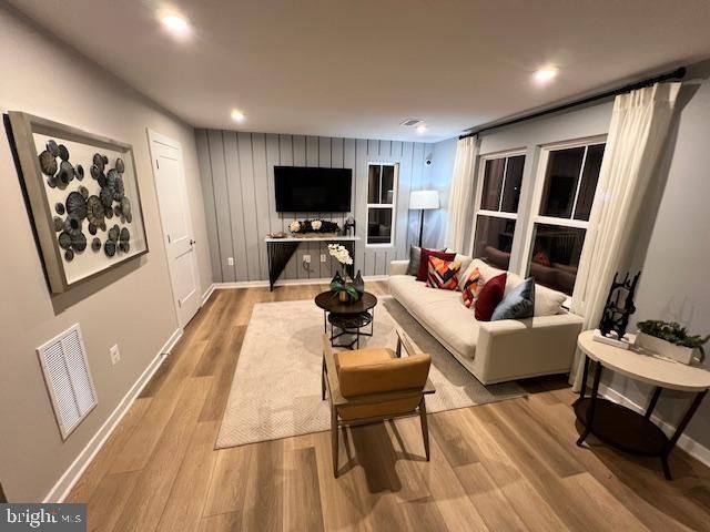 24135 PISSARRO DR, Sterling, VA 20166