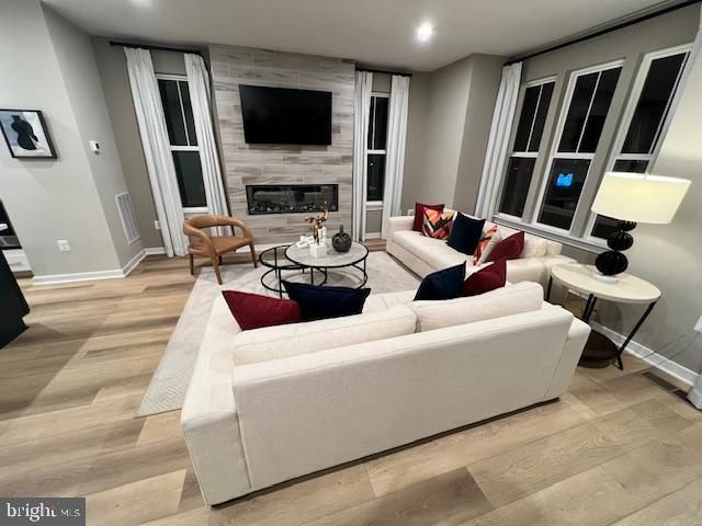 24135 PISSARRO DR, Sterling, VA 20166