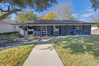 1607 Malibu Drive, Carrollton, TX 75006