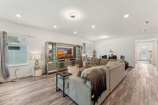 120 OAKLEAF Way, Palm Coast, FL 32137