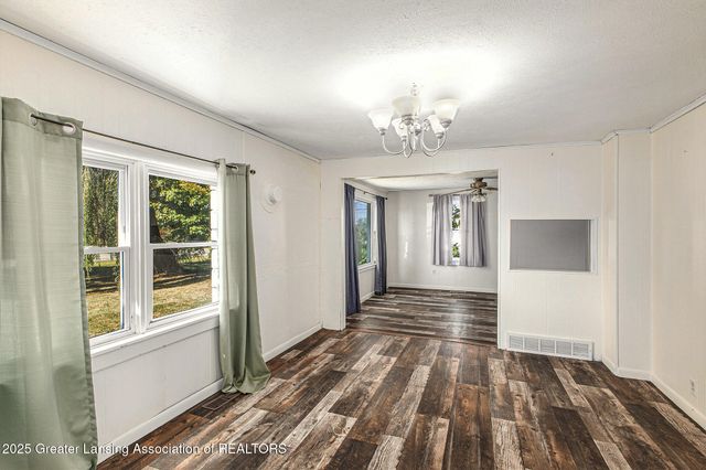 10349 S Francis Road, Dewitt, MI 48820