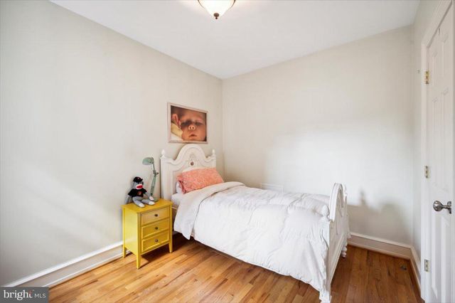 624-26 S 6TH ST, Philadelphia, PA 19147
