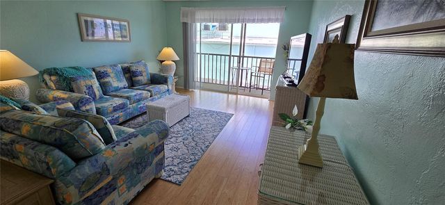 175 55TH AVENUE 204, St Pete Beach, FL 33706