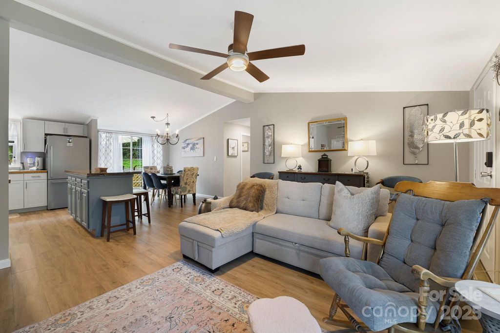 20 Timbers Edge Lane, Fairview, NC 28730