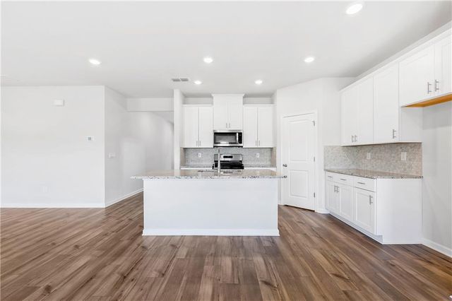 4931 Silver Canoe Way, Lawrenceville, GA 30044