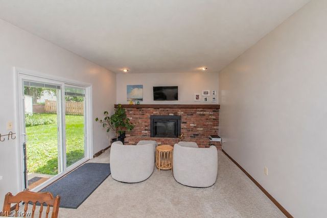 209 James Circle, Avon Lake, OH 44012