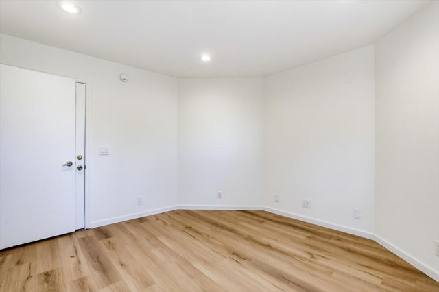 19770 Explorer Dr, Penn Valley, CA 95946
