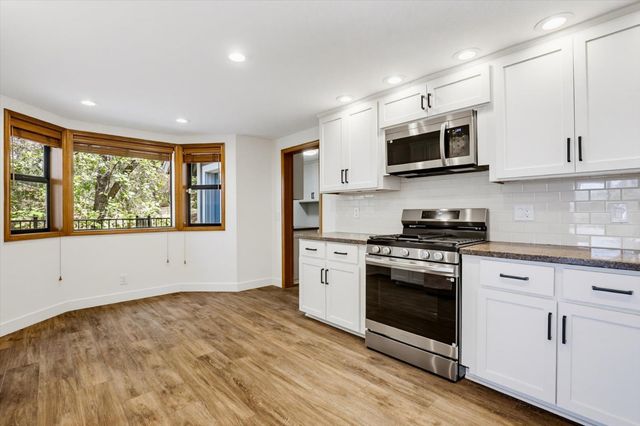 19770 Explorer Dr, Penn Valley, CA 95946