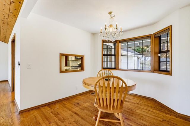 19770 Explorer Dr, Penn Valley, CA 95946