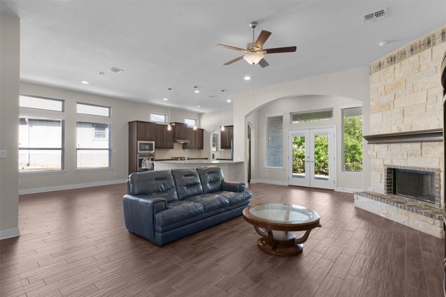 209 Cibolo Ridge DR, Georgetown, TX 78628