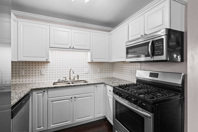 1135 Reed Circle, Howe, TX 75459