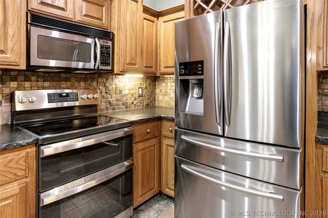 2035 Birch Lane, Tahlequah, OK 74464