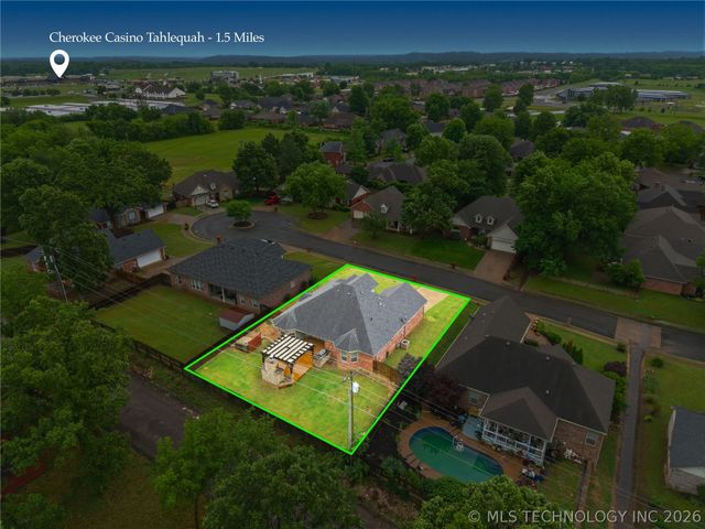 2035 Birch Lane, Tahlequah, OK 74464