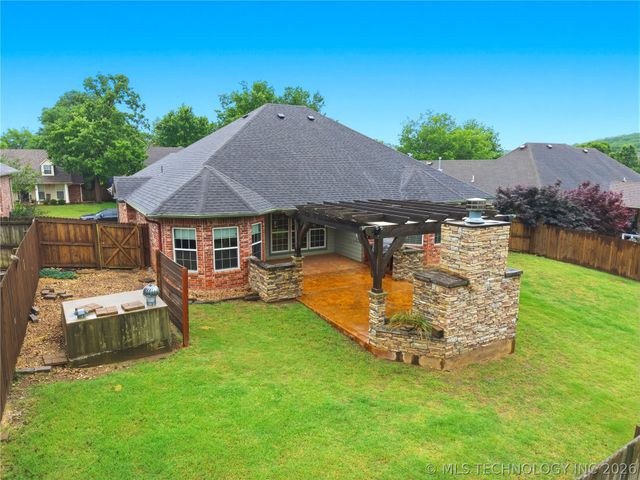 2035 Birch Lane, Tahlequah, OK 74464
